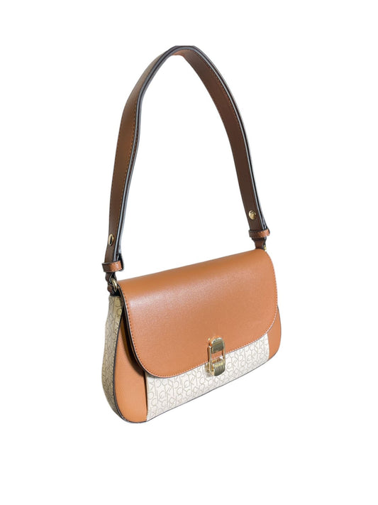 Bolsa de Hombro Calvin Klein Camel con Monograma